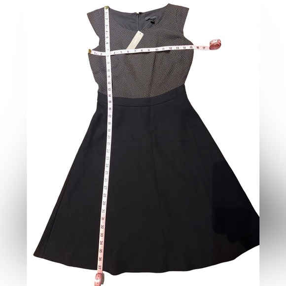 J. CREW A-LINE DRESS - Picture 2 of 7